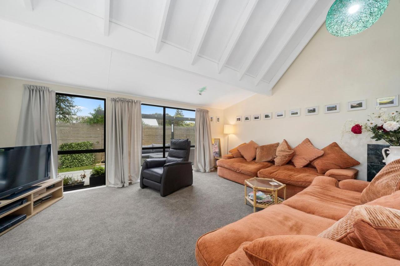 Wharerata - Otaki Beach Holiday Home المظهر الخارجي الصورة